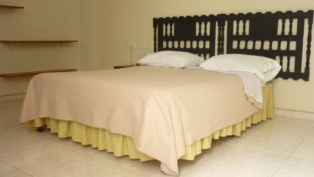 Hotel Calamo Plaza Питалито Номер фото